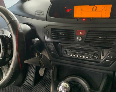 Сірий Сітроен С4 Пікассо, об'ємом двигуна 1.6 л та пробігом 300 тис. км за 5700 $, фото 19 на Automoto.ua