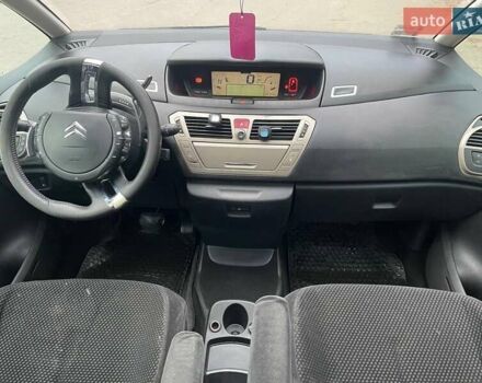 Серый Ситроен С4 Пикассо, объемом двигателя 1.56 л и пробегом 297 тыс. км за 4300 $, фото 11 на Automoto.ua