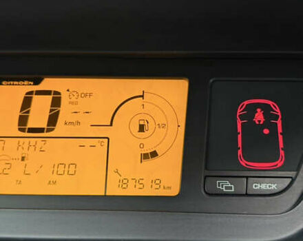 Серый Ситроен С4 Пикассо, объемом двигателя 1.56 л и пробегом 187 тыс. км за 4900 $, фото 27 на Automoto.ua