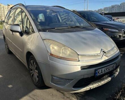 Серый Ситроен С4 Пикассо, объемом двигателя 1.6 л и пробегом 310 тыс. км за 5800 $, фото 4 на Automoto.ua