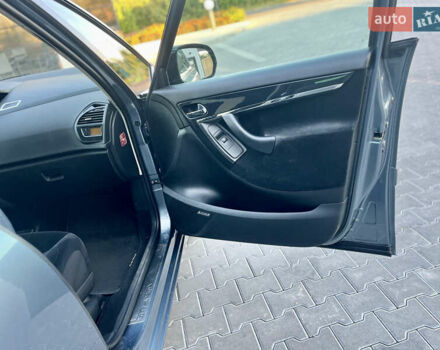 Серый Ситроен С4 Пикассо, объемом двигателя 1.6 л и пробегом 125 тыс. км за 5400 $, фото 49 на Automoto.ua