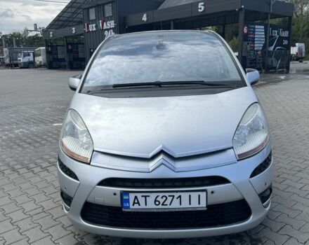 Ситроен С4 Пикассо 2009 в Коломые на Automoto.ua Серый Ситроен С4 Пикассо, объемом двигателя 1.6 л и пробегом 140 тыс. км за 7500 $, фото 4 на Automoto.ua