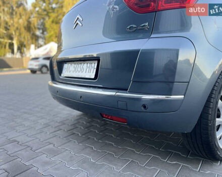 Серый Ситроен С4 Пикассо, объемом двигателя 1.6 л и пробегом 125 тыс. км за 5400 $, фото 16 на Automoto.ua