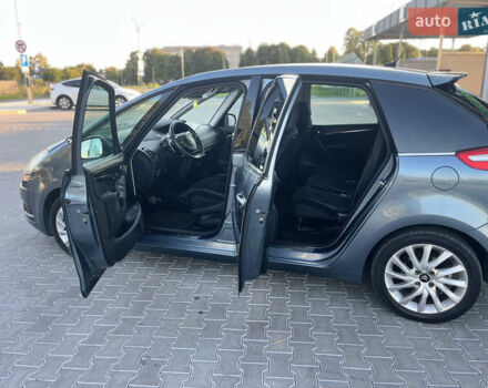 Серый Ситроен С4 Пикассо, объемом двигателя 1.6 л и пробегом 125 тыс. км за 5400 $, фото 22 на Automoto.ua