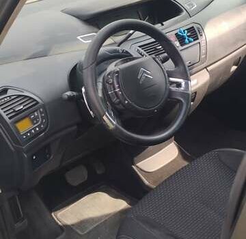 Сірий Сітроен С4 Пікассо, об'ємом двигуна 1.56 л та пробігом 221 тис. км за 4500 $, фото 10 на Automoto.ua
