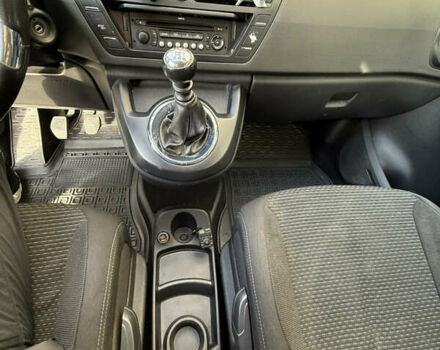 Серый Ситроен С4 Пикассо, объемом двигателя 2 л и пробегом 351 тыс. км за 5800 $, фото 22 на Automoto.ua