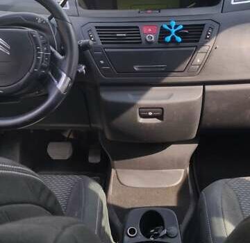 Сірий Сітроен С4 Пікассо, об'ємом двигуна 1.56 л та пробігом 221 тис. км за 4500 $, фото 9 на Automoto.ua