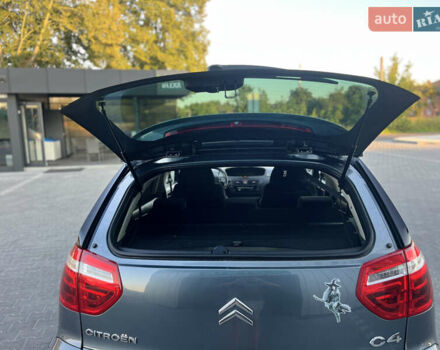 Серый Ситроен С4 Пикассо, объемом двигателя 1.6 л и пробегом 125 тыс. км за 5400 $, фото 54 на Automoto.ua