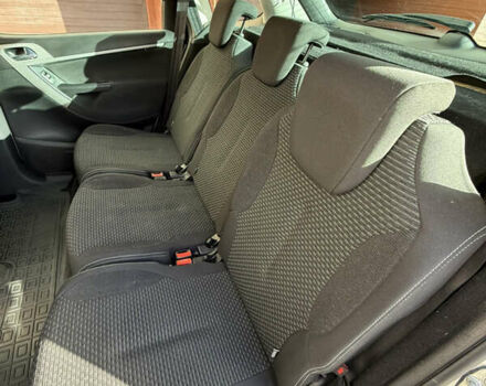 Серый Ситроен С4 Пикассо, объемом двигателя 2 л и пробегом 351 тыс. км за 5800 $, фото 19 на Automoto.ua