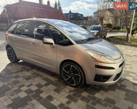 Серый Ситроен С4 Пикассо, объемом двигателя 2 л и пробегом 351 тыс. км за 5800 $, фото 2 на Automoto.ua