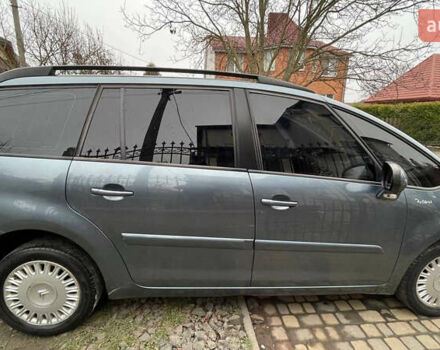 Сірий Сітроен С4 Пікассо, об'ємом двигуна 1.56 л та пробігом 245 тис. км за 5100 $, фото 3 на Automoto.ua