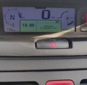 Сірий Сітроен С4 Пікассо, об'ємом двигуна 1.56 л та пробігом 221 тис. км за 4500 $, фото 7 на Automoto.ua