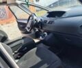 Серый Ситроен С4 Пикассо, объемом двигателя 1.56 л и пробегом 233 тыс. км за 5100 $, фото 8 на Automoto.ua