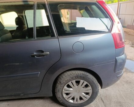 Серый Ситроен С4 Пикассо, объемом двигателя 1.6 л и пробегом 230 тыс. км за 4500 $, фото 3 на Automoto.ua