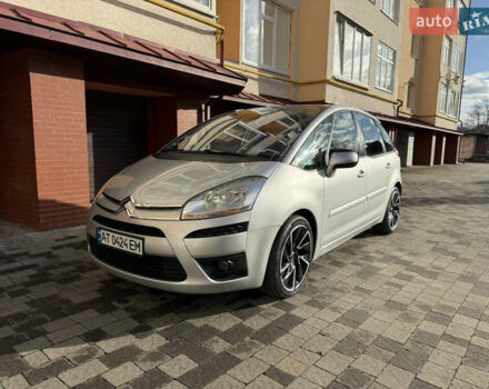 Серый Ситроен С4 Пикассо, объемом двигателя 2 л и пробегом 351 тыс. км за 5800 $, фото 5 на Automoto.ua