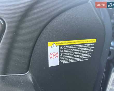 Серый Ситроен С4 Пикассо, объемом двигателя 1.6 л и пробегом 125 тыс. км за 5400 $, фото 26 на Automoto.ua