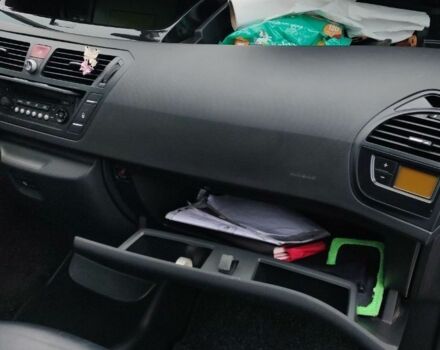 Сірий Сітроен С4 Пікассо, об'ємом двигуна 1.6 л та пробігом 220 тис. км за 6500 $, фото 14 на Automoto.ua