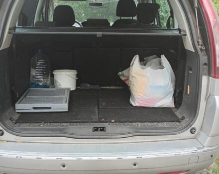 Серый Ситроен С4 Пикассо, объемом двигателя 1.6 л и пробегом 255 тыс. км за 3600 $, фото 15 на Automoto.ua