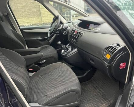 Серый Ситроен С4 Пикассо, объемом двигателя 1.6 л и пробегом 300 тыс. км за 2600 $, фото 9 на Automoto.ua