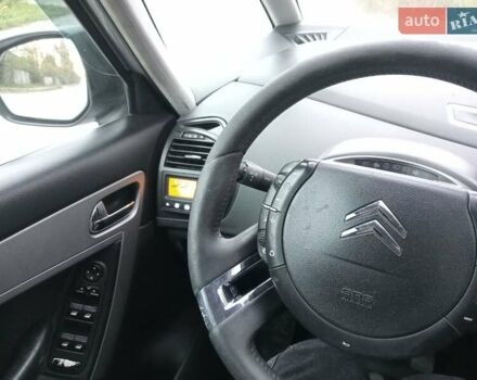 Серый Ситроен С4 Пикассо, объемом двигателя 1.56 л и пробегом 320 тыс. км за 5750 $, фото 23 на Automoto.ua