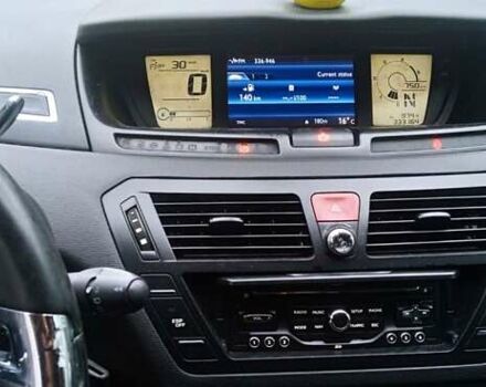 Серый Ситроен С4 Пикассо, объемом двигателя 1.56 л и пробегом 250 тыс. км за 4200 $, фото 3 на Automoto.ua