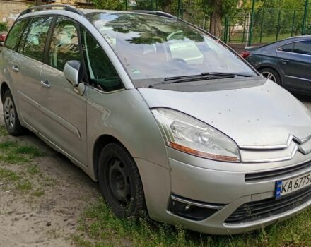 Серый Ситроен С4 Пикассо, объемом двигателя 1.6 л и пробегом 255 тыс. км за 3600 $, фото 2 на Automoto.ua