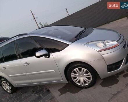 Серый Ситроен С4 Пикассо, объемом двигателя 1.56 л и пробегом 305 тыс. км за 6500 $, фото 7 на Automoto.ua