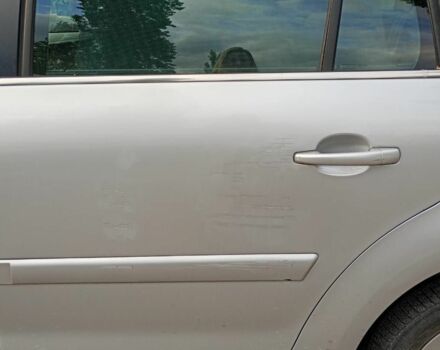 Серый Ситроен С4 Пикассо, объемом двигателя 1.6 л и пробегом 255 тыс. км за 3600 $, фото 6 на Automoto.ua