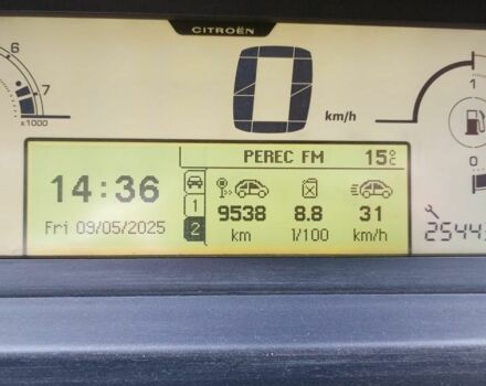 Серый Ситроен С4 Пикассо, объемом двигателя 1.6 л и пробегом 255 тыс. км за 3600 $, фото 16 на Automoto.ua