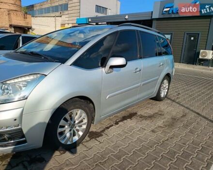 Серый Ситроен С4 Пикассо, объемом двигателя 1.6 л и пробегом 332 тыс. км за 7300 $, фото 2 на Automoto.ua