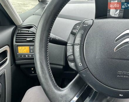 Серый Ситроен С4 Пикассо, объемом двигателя 1.56 л и пробегом 222 тыс. км за 6900 $, фото 39 на Automoto.ua