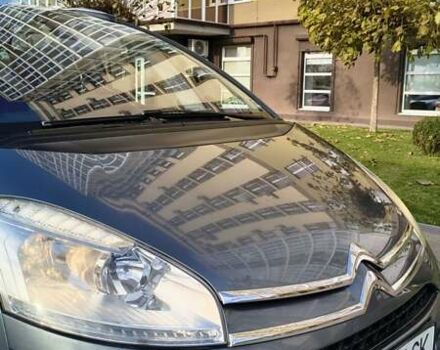 Сірий Сітроен С4 Пікассо, об'ємом двигуна 1.56 л та пробігом 300 тис. км за 6499 $, фото 9 на Automoto.ua