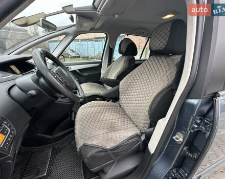 Серый Ситроен С4 Пикассо, объемом двигателя 1.56 л и пробегом 222 тыс. км за 6900 $, фото 34 на Automoto.ua