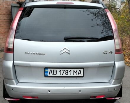 Серый Ситроен С4 Пикассо, объемом двигателя 1.6 л и пробегом 296 тыс. км за 5850 $, фото 2 на Automoto.ua