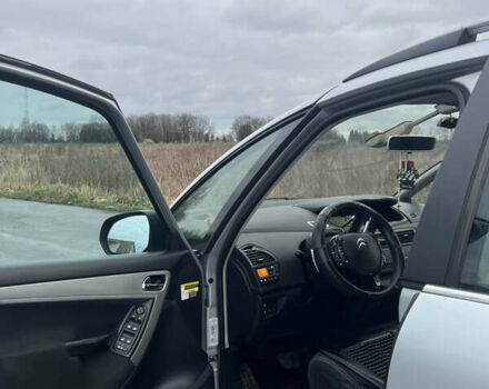 Серый Ситроен С4 Пикассо, объемом двигателя 1.6 л и пробегом 317 тыс. км за 6500 $, фото 17 на Automoto.ua