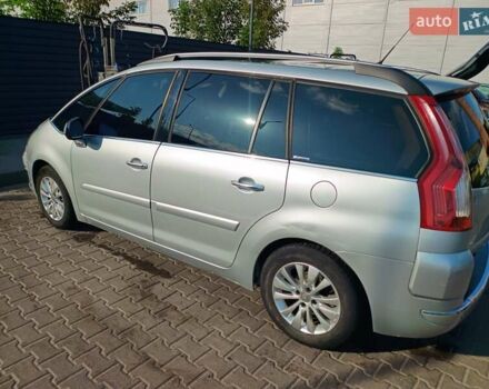 Серый Ситроен С4 Пикассо, объемом двигателя 1.6 л и пробегом 332 тыс. км за 7300 $, фото 3 на Automoto.ua