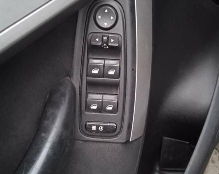 Серый Ситроен С4 Пикассо, объемом двигателя 1.56 л и пробегом 252 тыс. км за 5400 $, фото 9 на Automoto.ua