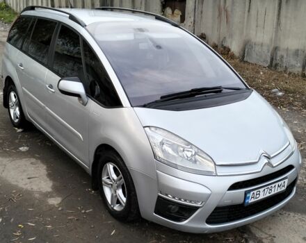 Серый Ситроен С4 Пикассо, объемом двигателя 1.6 л и пробегом 296 тыс. км за 5850 $, фото 1 на Automoto.ua