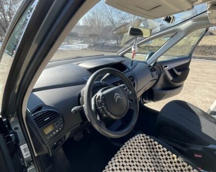 Серый Ситроен С4 Пикассо, объемом двигателя 1.6 л и пробегом 234 тыс. км за 7200 $, фото 7 на Automoto.ua