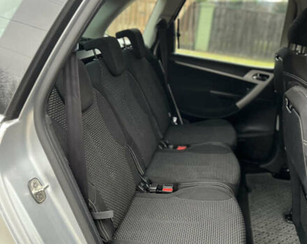 Сірий Сітроен С4 Пікассо, об'ємом двигуна 2 л та пробігом 280 тис. км за 5600 $, фото 23 на Automoto.ua