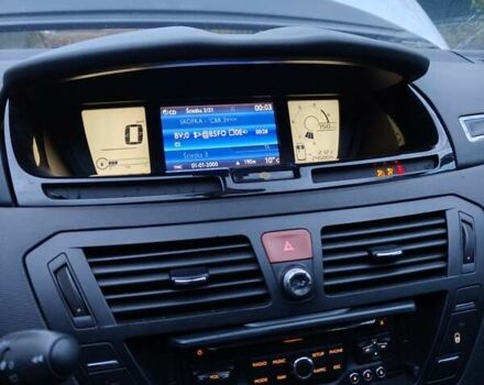 Ситроен С4 Пикассо 2012 в Остоге на Automoto.ua Серый Ситроен С4 Пикассо, объемом двигателя 2 л и пробегом 240 тыс. км за 4950 $, фото 11 на Automoto.ua