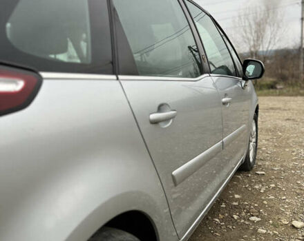 Сірий Сітроен С4 Пікассо, об'ємом двигуна 2 л та пробігом 280 тис. км за 5600 $, фото 18 на Automoto.ua