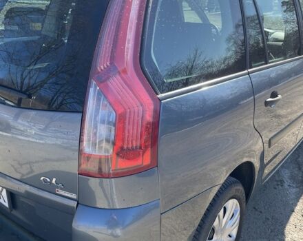 Серый Ситроен С4 Пикассо, объемом двигателя 1.6 л и пробегом 234 тыс. км за 7200 $, фото 4 на Automoto.ua