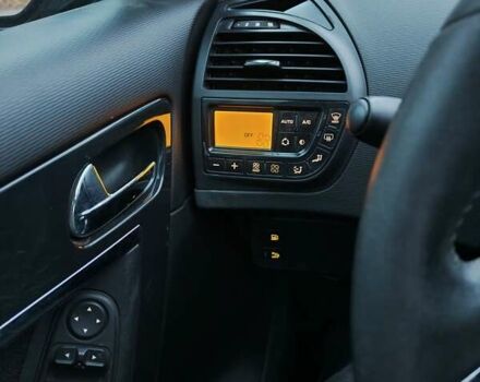 Ситроен С4 Пикассо 2012 в Остоге на Automoto.ua Серый Ситроен С4 Пикассо, объемом двигателя 2 л и пробегом 240 тыс. км за 4950 $, фото 15 на Automoto.ua