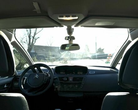 Серый Ситроен С4 Пикассо, объемом двигателя 1.6 л и пробегом 180 тыс. км за 7800 $, фото 7 на Automoto.ua