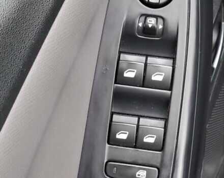 Серый Ситроен С4 Пикассо, объемом двигателя 1.56 л и пробегом 320 тыс. км за 9900 $, фото 10 на Automoto.ua