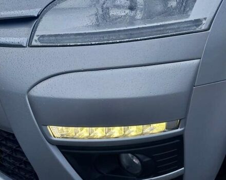 Серый Ситроен С4 Пикассо, объемом двигателя 1.56 л и пробегом 266 тыс. км за 6299 $, фото 27 на Automoto.ua