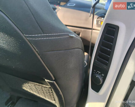 Серый Ситроен С4 Пикассо, объемом двигателя 1.56 л и пробегом 265 тыс. км за 5500 $, фото 8 на Automoto.ua