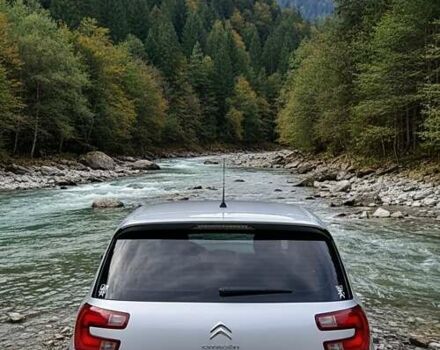 Серый Ситроен С4 Пикассо, объемом двигателя 1.56 л и пробегом 320 тыс. км за 9900 $, фото 1 на Automoto.ua