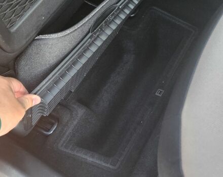 Ситроен С4 Пикассо 2013 в Могилев-Подольском на Automoto.ua Серый Ситроен С4 Пикассо, объемом двигателя 1.6 л и пробегом 258 тыс. км за 9500 $, фото 7 на Automoto.ua